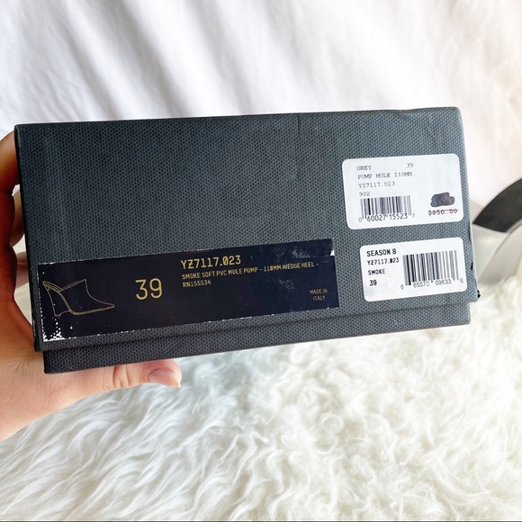 NEW Yeezy Season 8 PVC Wedge Mule Pumps 39 - Picture 7 of 7